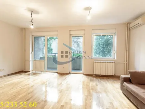 Prodaja, dvosoban stan, 74m2, Vračar Hram, Vračar, Beograd