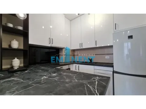 Izdavanje, dvosoban stan, 40m², Čubura, Beograd - image 4