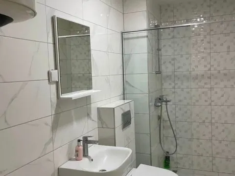 Rent, one bedroom apartment, 43m², Stari Aerodrom, Podgorica - image 5