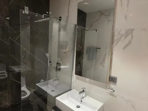 Izdavanje, trosoban stan, 85m², Vezirov Most, Podgorica - image 5