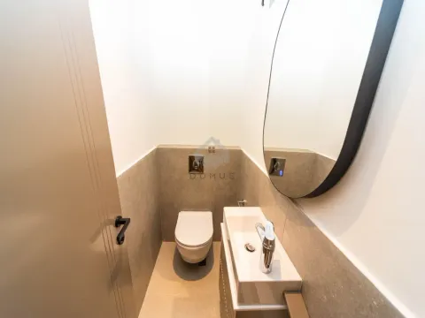 Izdavanje, kuća, 280m², Stari Aerodrom, Podgorica - image 21