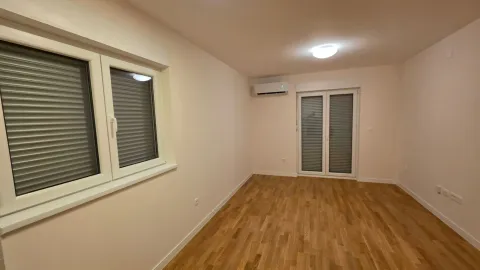 Rent, one bedroom apartment, 40m², Zabjelo, Podgorica - image 3