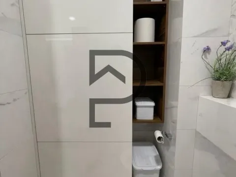 Izdavanje, stan, 69m², Central Point, Podgorica - image 11