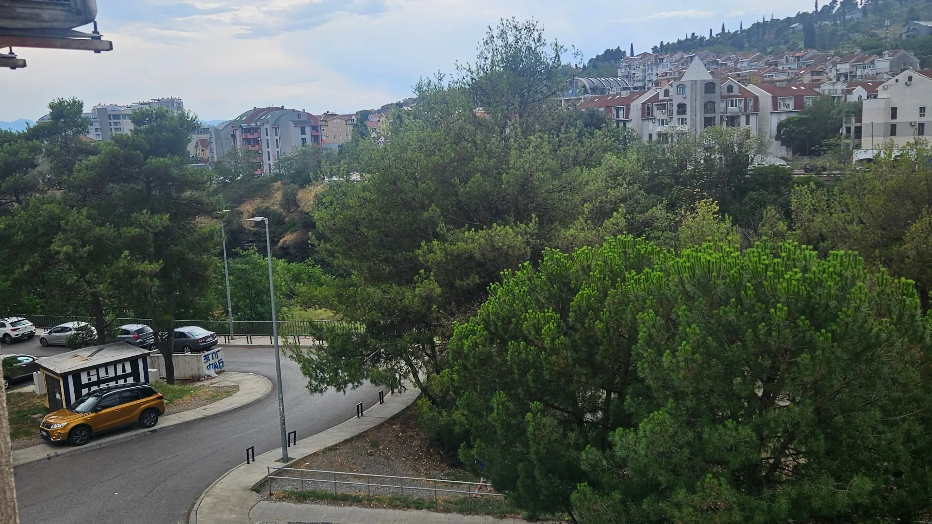 Izdavanje, dvosoban stan, 62m², City Kej, Podgorica