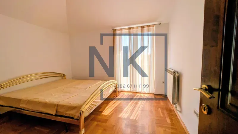 Rent, four bedroom apartment, 150m², Stari Aerodrom, Podgorica