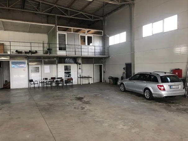 Rent, office space, 400m², Zemun Sve Podlokacije, Beograd