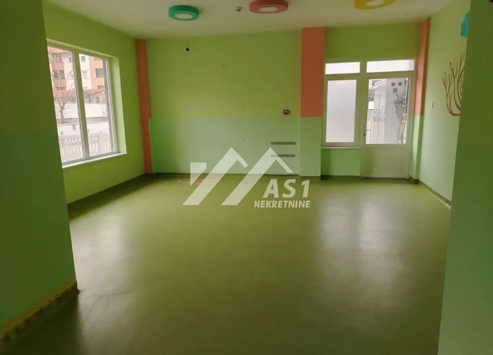 Sale, office space, 149m², Detelinara, Novi Sad Sve Podlokacije
