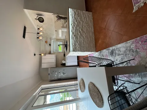 Rent, two bedroom apartment, 60m², Dobrota, Kotor - image 3