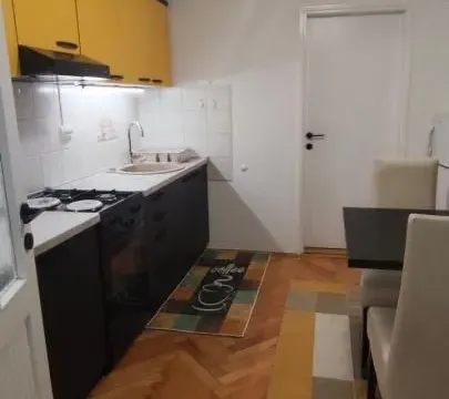 Izdavanje, dvosoban stan, 50m², Salajka, Novi Sad Sve Podlokacije - image 4