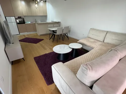 Rent, one bedroom apartment, 55m², Centar, Bar - image 1
