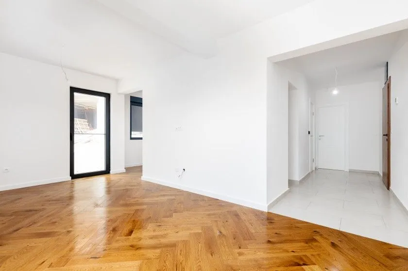 Prodaja, dvosoban stan, 66m², Kava, Tivat