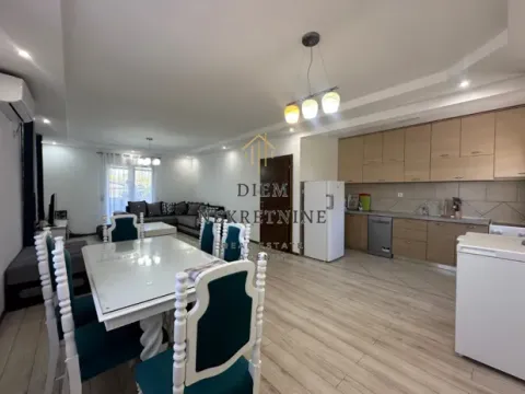 Izdavanje, kuća, 100m², Klikovače, Danilovgrad - image 9