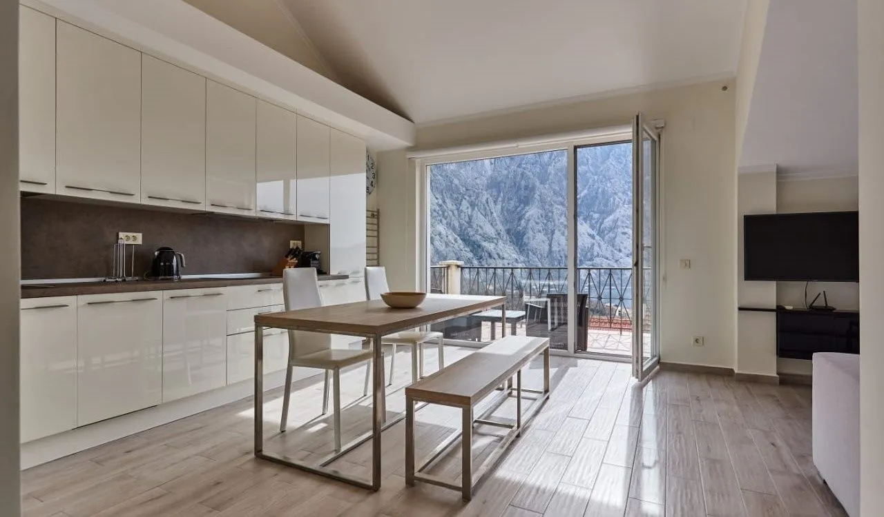 Sale, one bedroom apartment, 63m², Orahovac, Kotor