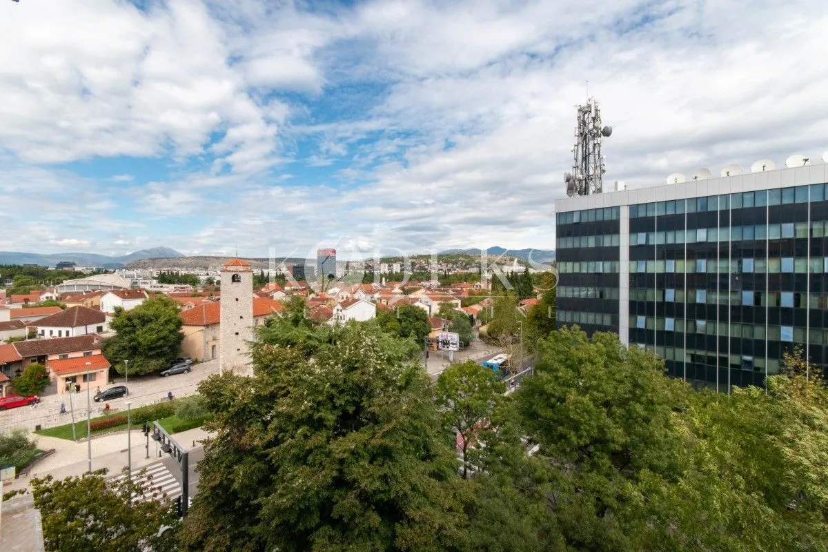 Rent, one bedroom apartment, 65m², Centar, Podgorica