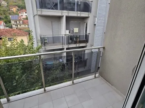 Prodaja, jednosoban stan, 43m², Dalmatinska ulica, Podgorica - image 8