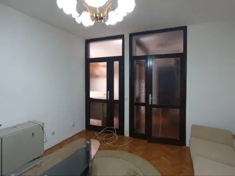 Rent, one bedroom apartment, 54m², Bar, Crna Gora - image 9