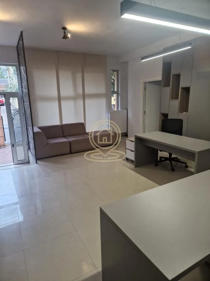 Rent, office space, 70m², Hadzipopovac, Palilula Sve Podlokacije