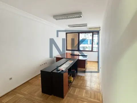 Izdavanje, poslovni prostor, 92m², Preko Morače, Podgorica - image 5