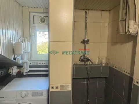 Izdavanje, dvosoban stan, 55m², Vračar Sve Podlokacije, Beograd - image 17