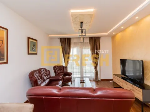 Izdavanje, dvosoban stan, 69m², Master Kvart, Podgorica - image 5