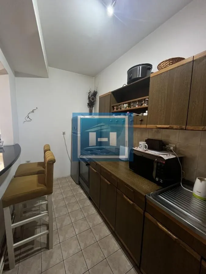 Prodaja, četvorosoban stan, 96m², Centar, Jagodina
