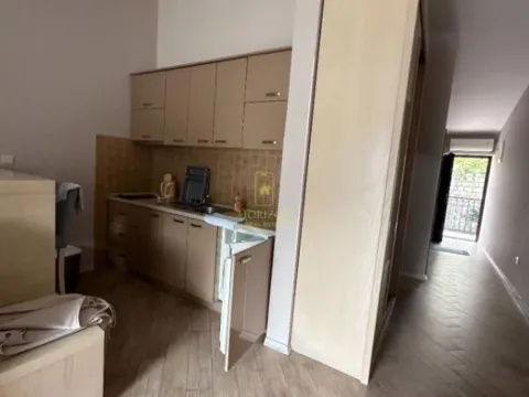 Rent, hospitality venue, 500m², Dobrota, Kotor - image 10