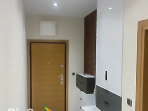 Izdavanje, trosoban stan, 120m², Kruševac, Podgorica - image 2