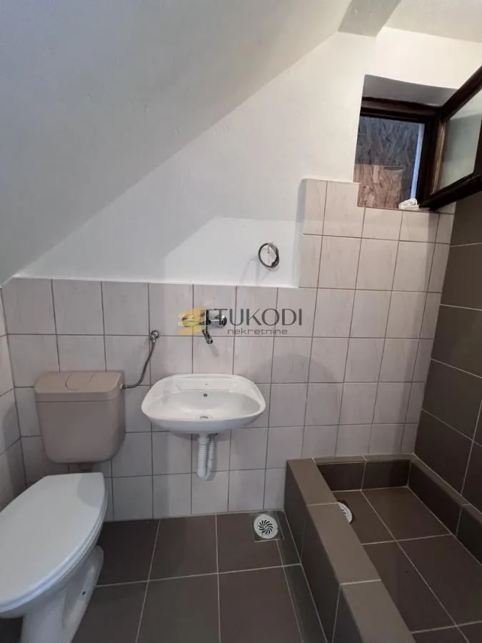 Prodaja, kuća, 66m², Kamenjar, Novi Sad Sve Podlokacije