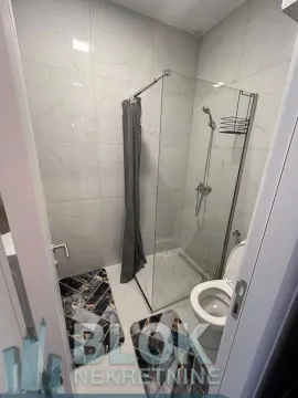 Izdavanje, jednosoban stan, 45m², City Kvart, Podgorica - image 5