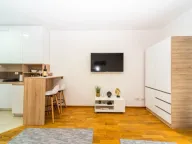 Stan-na-dan, garsonjera, 33m², City Kvart, Podgorica - image 7