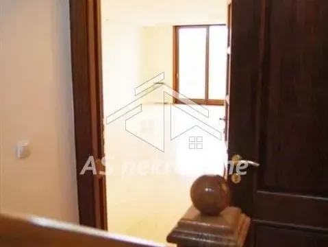 Rent, apartment, 250m², Savski Venac, Beograd - image 21