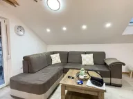 Izdavanje, trosoban stan, 90m², Zvezdara Sve Podlokacije, Beograd - image 1