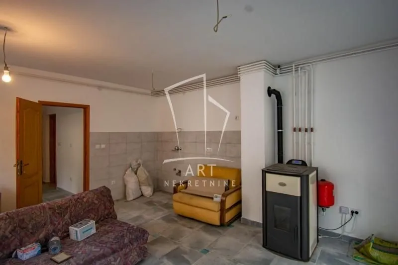 Sale, house, 230m², Zemun Centar, Zemun Sve Podlokacije