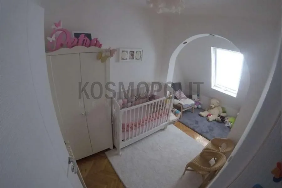 Prodaja, četvorosoban stan, 125m², Banovo Brdo, Beograd