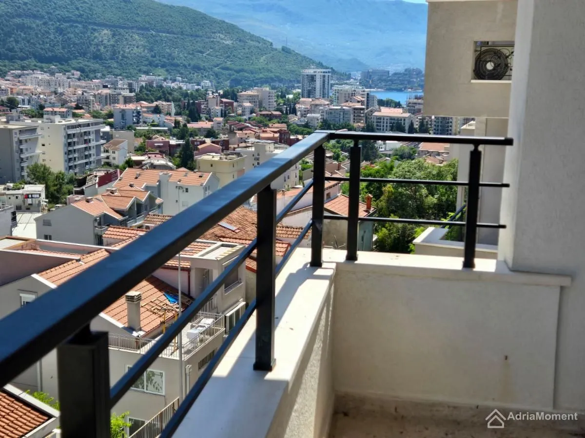 Prodaja, jednosoban stan, 45m², Centar, Budva