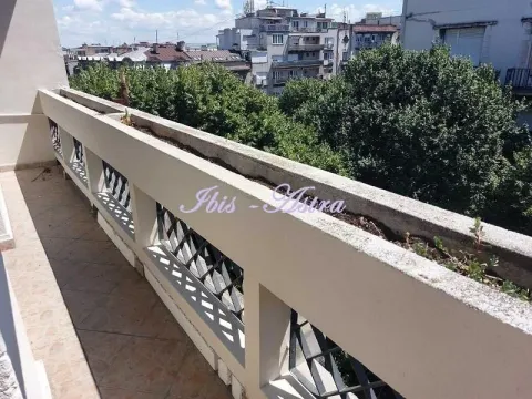 Izdavanje, četvorosoban stan, 90m², Stari Grad, Beograd - image 11