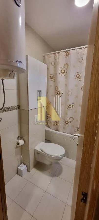 Izdavanje, dvosoban stan, 53m², Podbara, Novi Sad Sve Podlokacije