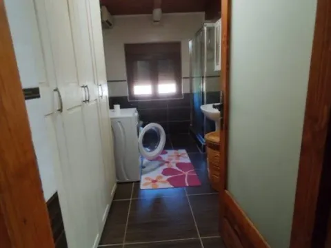 Sale, house, 205m², Tuzi, Podgorica - image 12