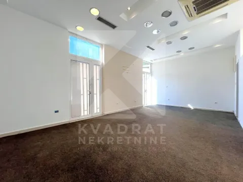 Izdavanje, poslovni prostor, 52m², Zabjelo, Podgorica - image 2