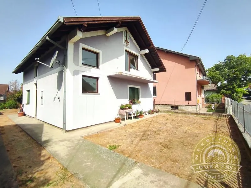 Prodaja, kuća, 152m², Futog, Novi Sad Sve Podlokacije