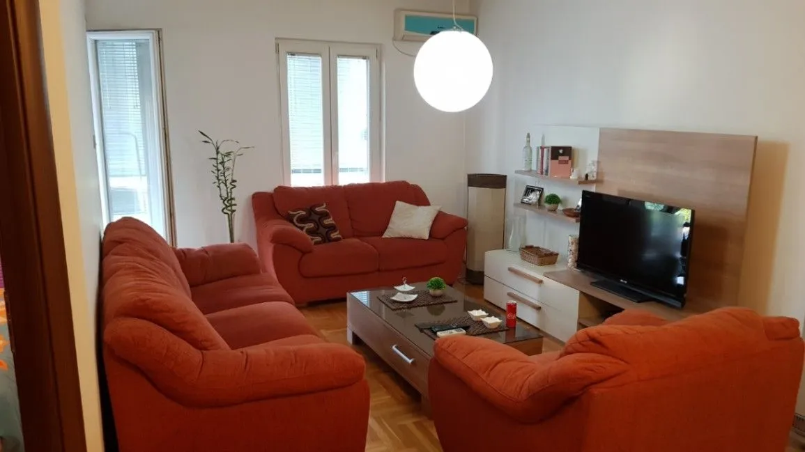 Rent, one bedroom apartment, 42m², Kod Big Fashion-a, Podgorica
