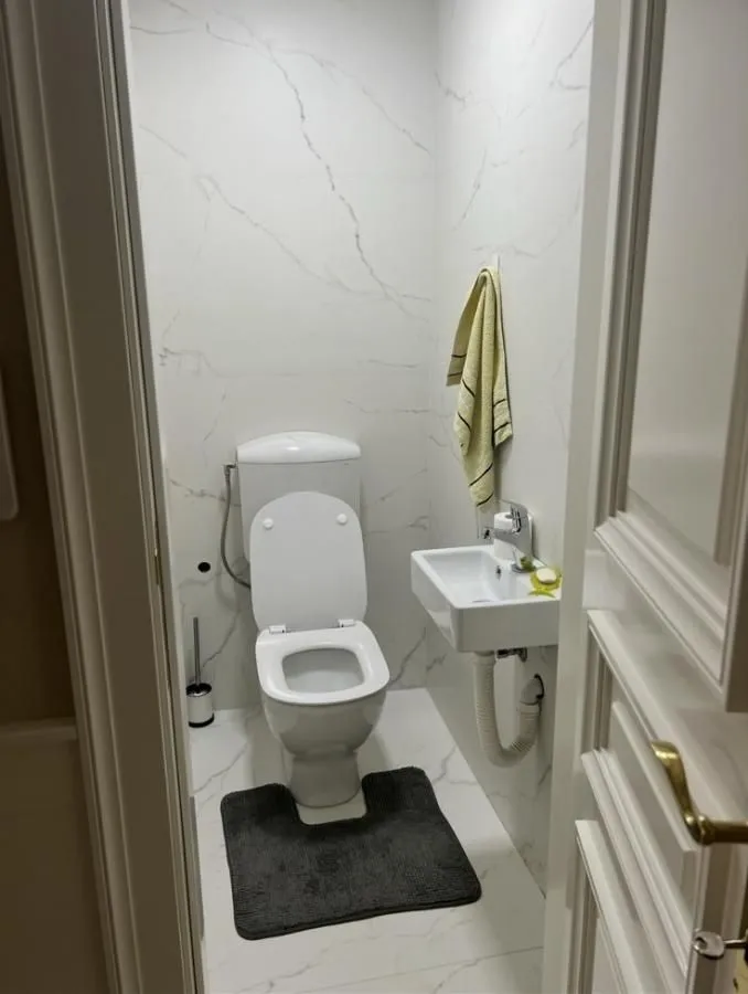 Prodaja, četvorosoban stan, 132m², Novo naselje, Novi Sad