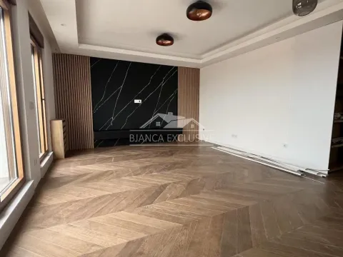 Sale, four bedroom apartment, 122m², Bulbulder, Zvezdara Sve Podlokacije - image 2