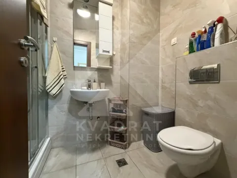 Izdavanje, jednosoban stan, 43m², Ljubović, Podgorica - image 9