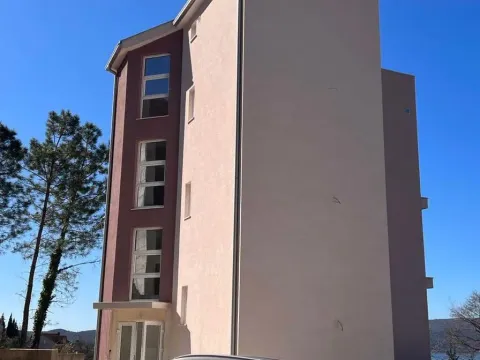 Prodaja, stan, 72m², Tivat, Crna Gora - image 7