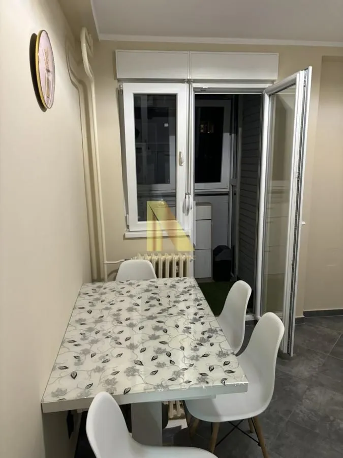Izdavanje, dvosoban stan, 53m², Avijatičarsko naselje, Novi Sad Sve Podlokacije