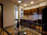 Izdavanje, četvorosoban stan, 120m², Stari Grad, Beograd - image 5