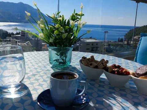 Rent, one bedroom apartment, 45m², Bečići, Budva - image 7