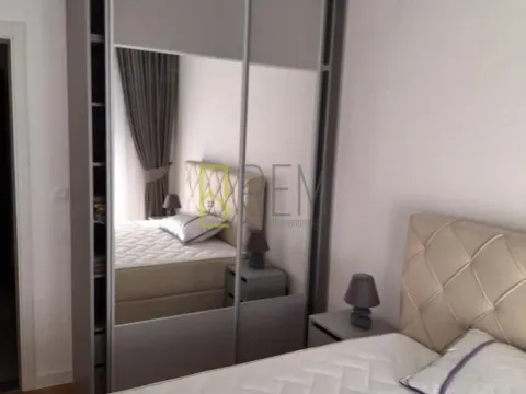 Izdavanje, jednosoban stan, 49m², City Kvart, Podgorica - image 8