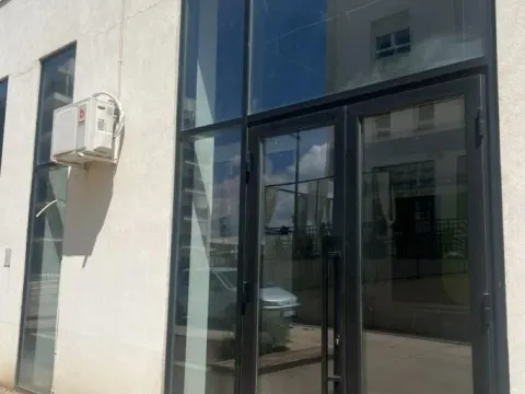 Prodaja, poslovni prostor, 95m², Višnjička Banja, Palilula Sve Podlokacije - image 1